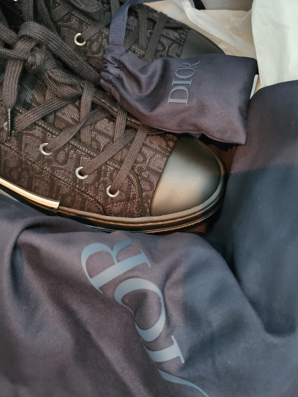 Dior Men’s Black Low-Top Sneakers